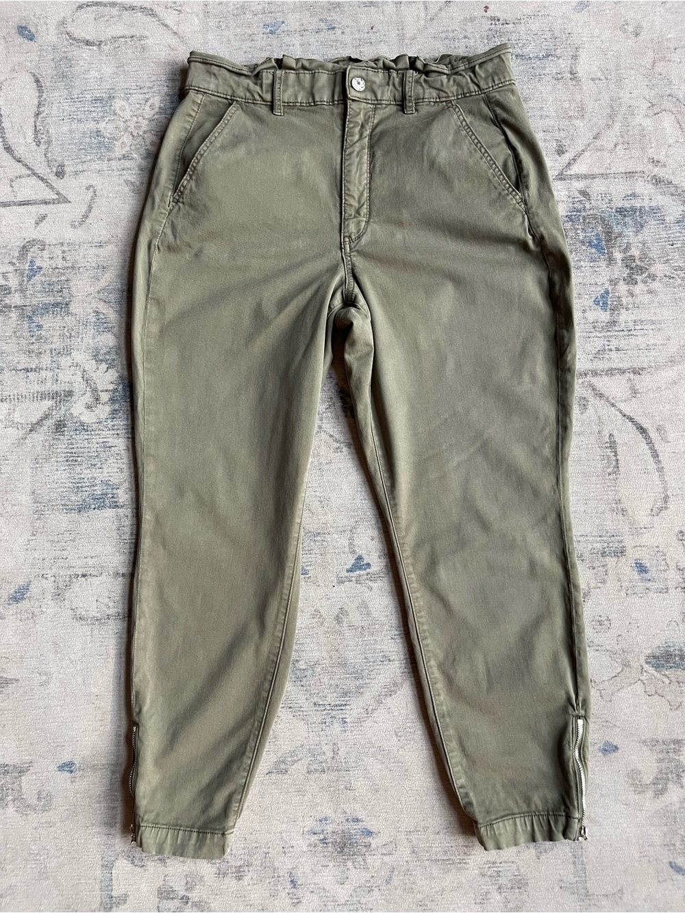 WHBM Extra High Rise Slim Ankle Pants Sz 12 Olive Green Paperbag Waist Zip Ankle